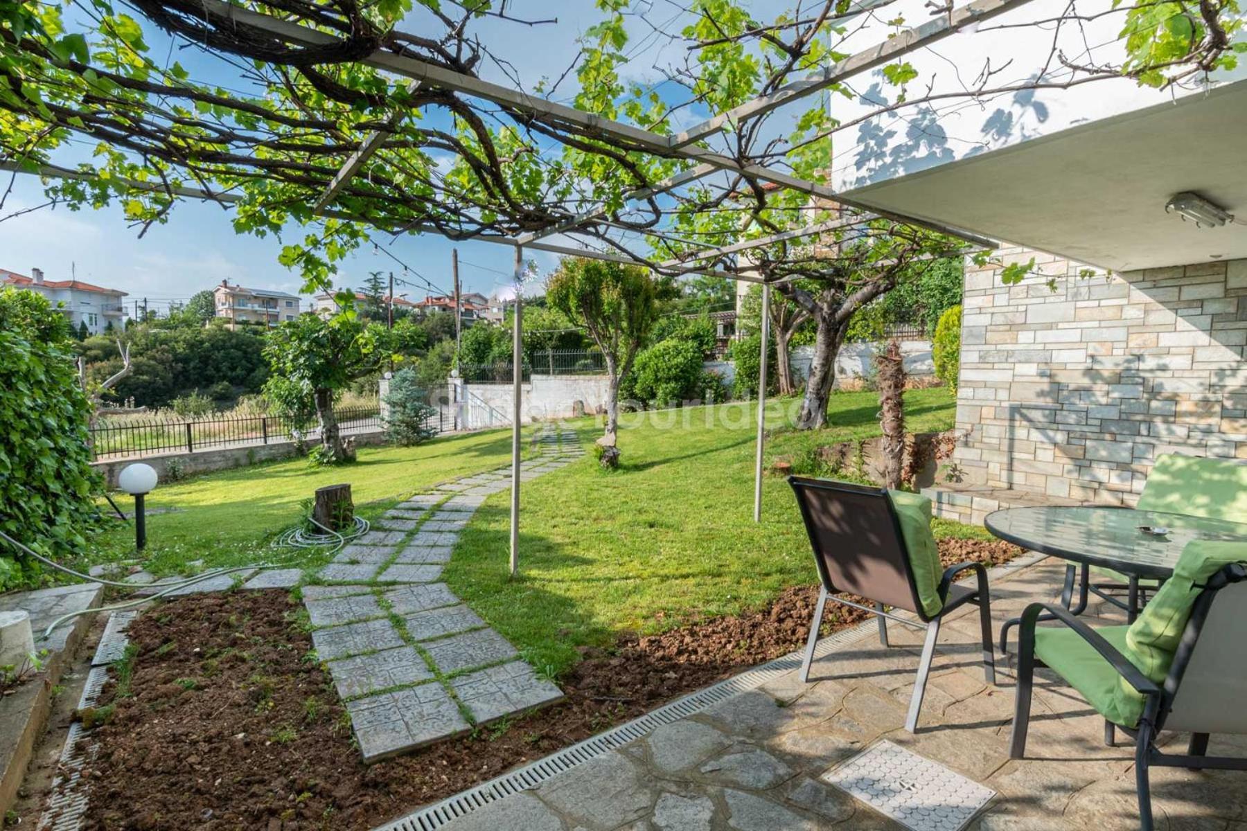 Traditional Villa Appartment With Garden, Also For Gatherings ,15 Minutes From Thessaloniki Airport ภายนอก รูปภาพ
